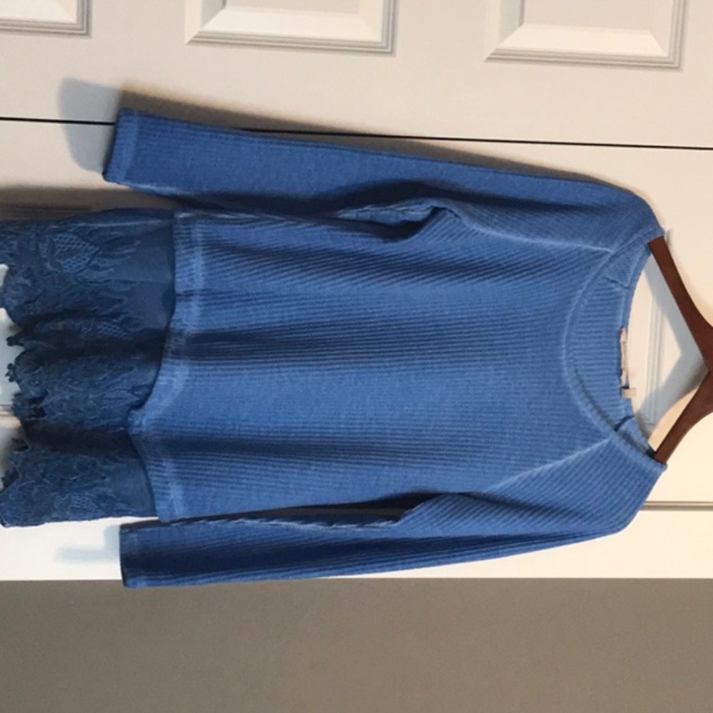 Sweater, blue with a little lace on the bottom.